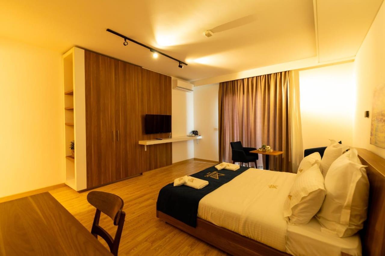 ג'ונייה Mateus Hotel & Pool מראה חיצוני תמונה